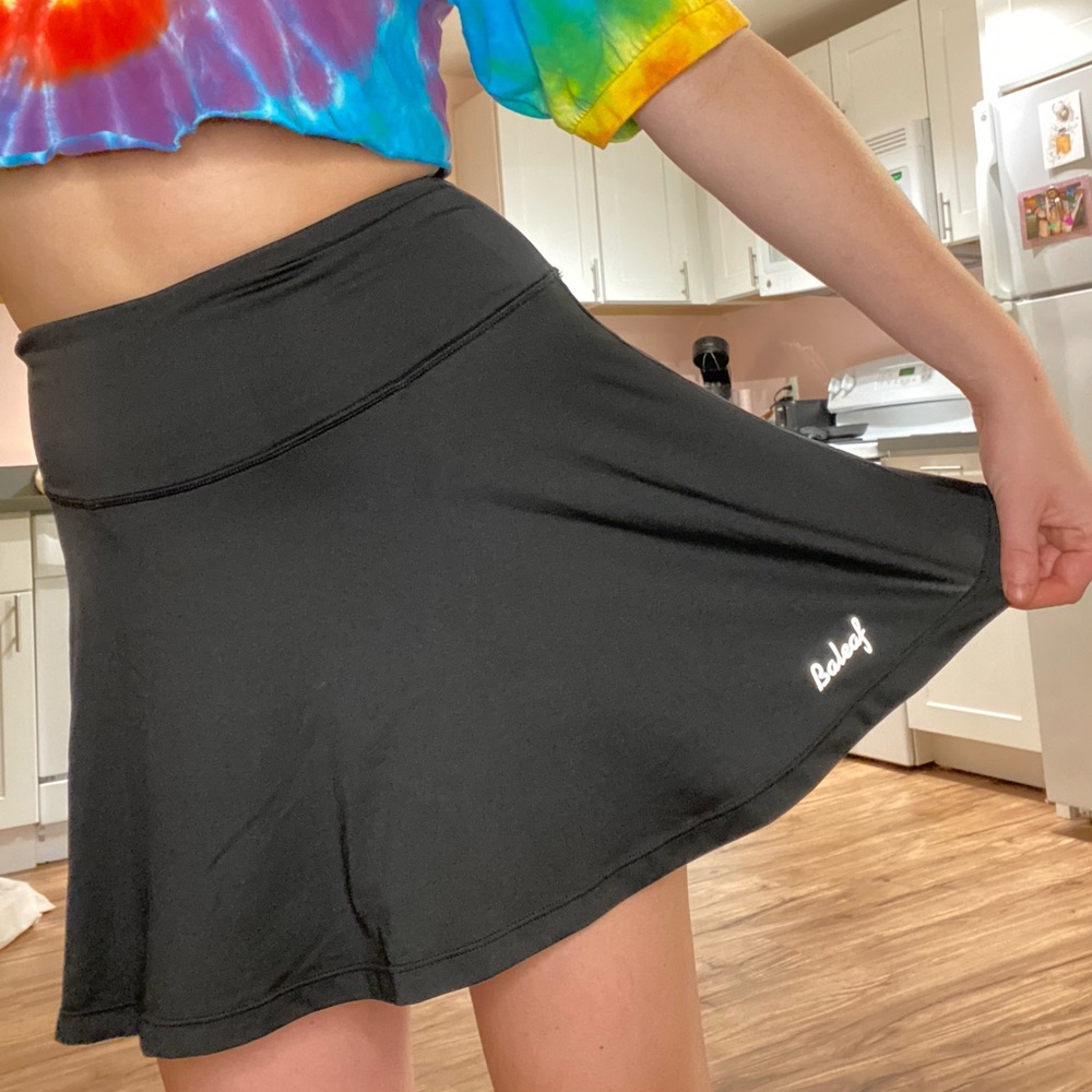Black Amazon Baleaf tennis skort with built in shorts